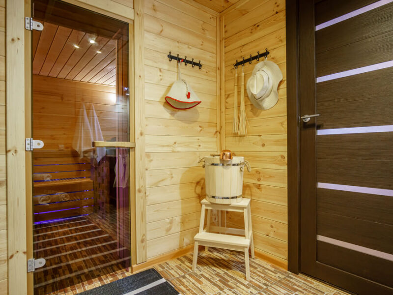 Dlaczego wybór drzwi do sauny ma znaczenie?